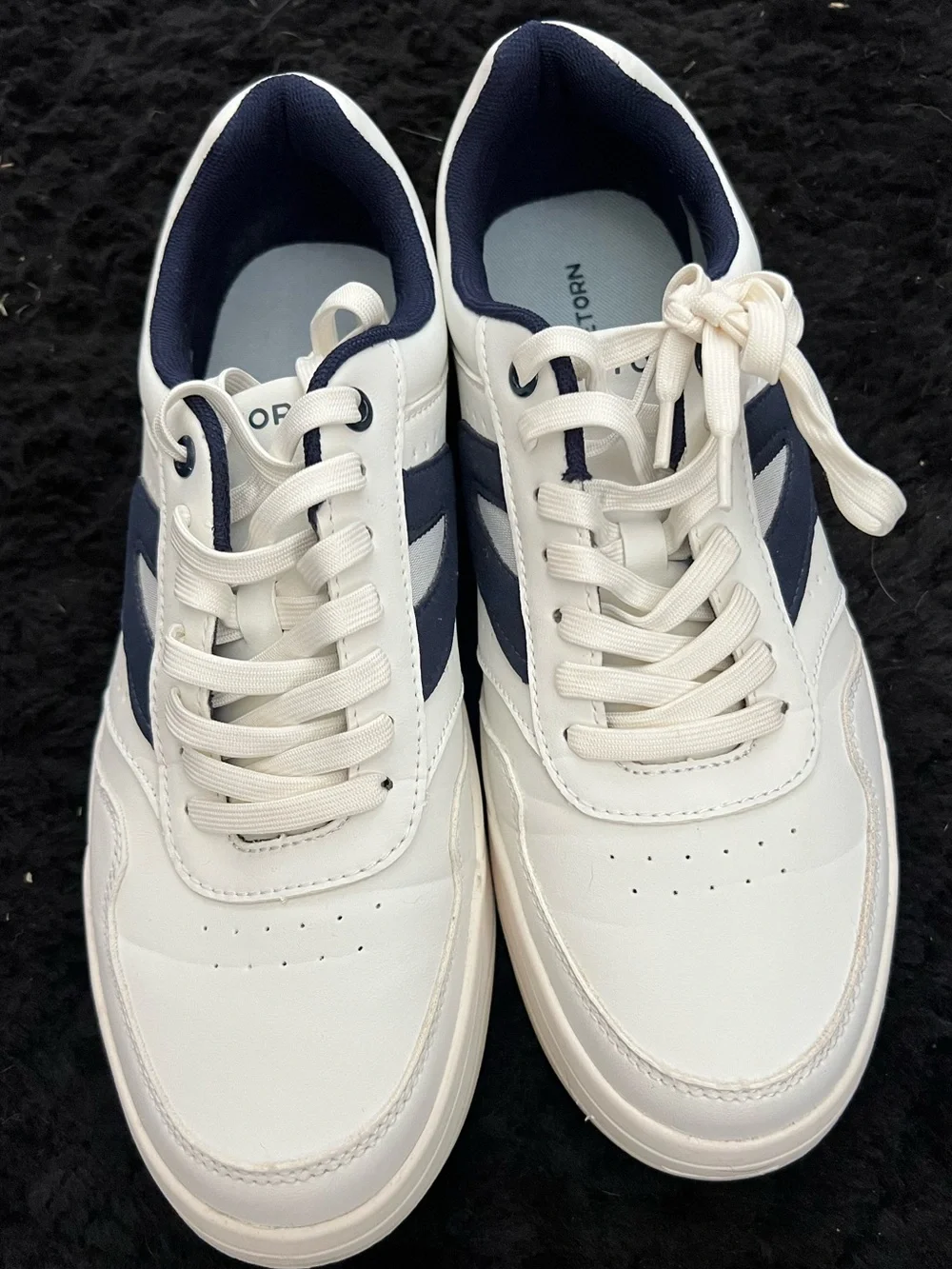 Tretorn White Navy Men’s Low Top Sneakers Size 9.5
